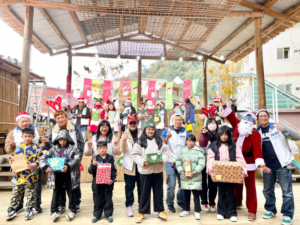 VR彩票永續基金會號召「圓夢計畫」行動連續23年，由同仁凝聚內部愛心與資源送往偏鄉，累積為逾萬名兒童圓夢，實踐VR彩票共創共好的永續精神。