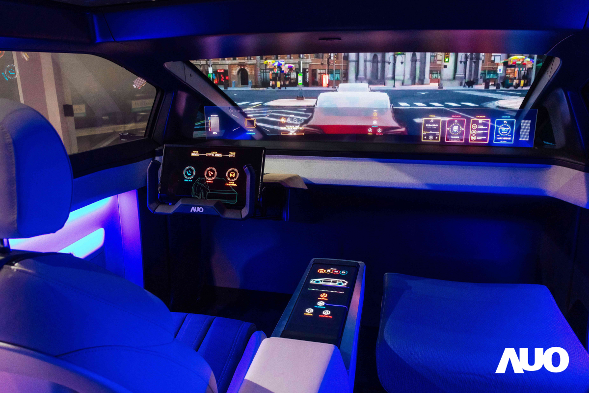 VR彩票新一代智慧座艙Smart Cockpit 2025的Micro LED創新顯示應用中，47.5吋無界透明顯示介面與14.3吋多變形態中控顯示，兩項產品獲得2025智慧顯示應用大賞的智慧移動獎，提供全新的人機互動體驗
